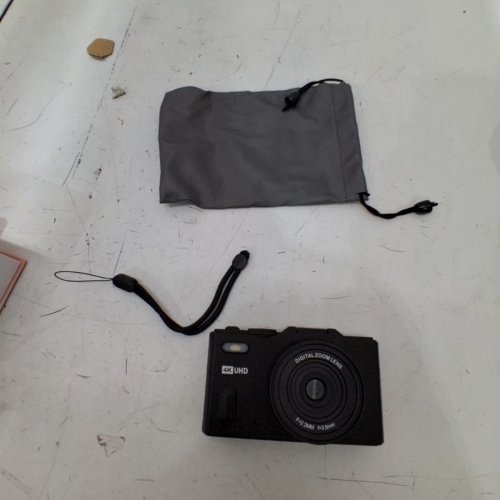 VIVITAR DIGITAL CAMERA WITH 8X DIGITAL ZOOM AND 3" LED DISPLAY - 4K HD - 20MP - BLACK (MODEL: VECXX99) image 2