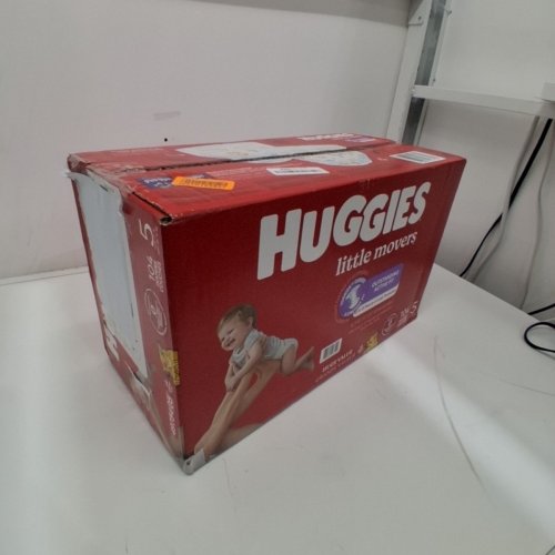 104PK HUGGIES LITTLE MOVERS DIAPERS DISNEY LION KING LIMITED EDITION - SIZE 5 image 2