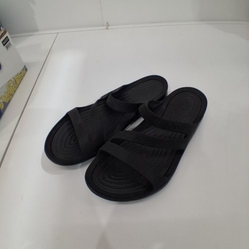 WOMEN'S CROCS SWIFTWATER SANDALS - SIZE 8 - BLACK image 2