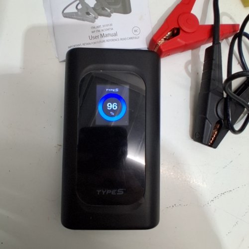 TYPES P10 PORTABLE JUMP STARTER WITH POWERGUIDE ASSISTANCE & FLASHLIGHT (MODEL:3510120) image 2