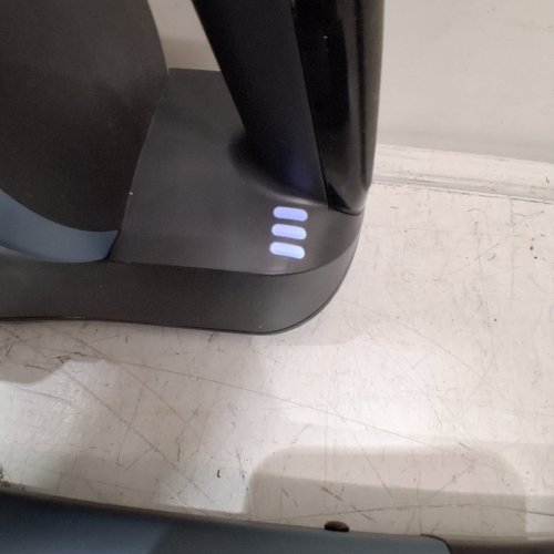 SHARK PET CORDLESS STICK VACUUM WITH LARGE DUST CUP, LED HEADLIGHTS AND REMOVABLE HANDHELD VAC - ICE BLUE (MODEL: IX141AMZ) image 2