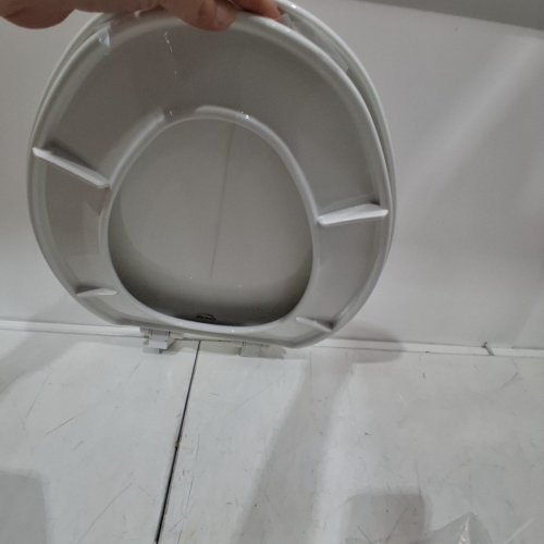 BEMIS ECONOMY PLASTIC ELONGATED TOILET SEAT - WHITE (MODEL: 7300SLEC 000) image 4
