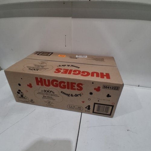 186PK HUGGIES SNUG AND DRY DIAPERS - SIZE 4 image 2