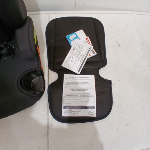 GRACO TRANZITIONS 3-IN-1 HARNESS BOOSTER SEAT - 22-100LBS - PROOF BLACK (MODEL: 2035724) image 5