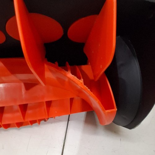 VOLTASK CORDLESS SNOW BLOWER SHOVEL - 16" - 48 V - ORANGE / BLACK (ITEM: SS-40A) image 4