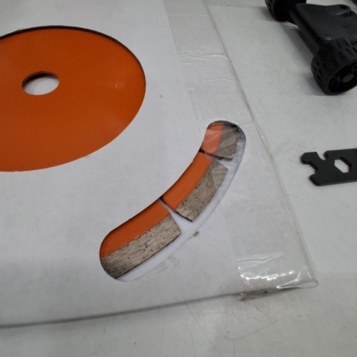 EVOLUTION CORDED 10" CONCRETE SAW - 15AMP - ORANGE/BLACK (MODEL: R255) image 4