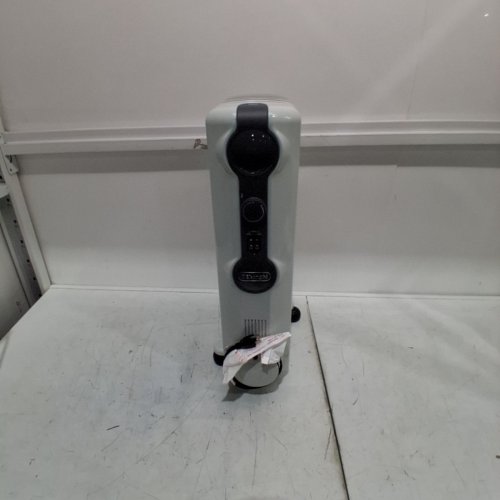 DELONGHI FULL ROOM RADIANT HEATER WITH 3 POWER LEVELS - GREY (MODEL: TRRS0715CA) image 3