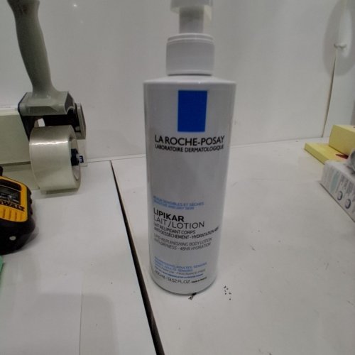 LA ROCHE POSAY LIPIKAR BODY LOTION - ANTI-DRYNESS FOR DRY TO NORMAL SKIN - 400 ML image 4