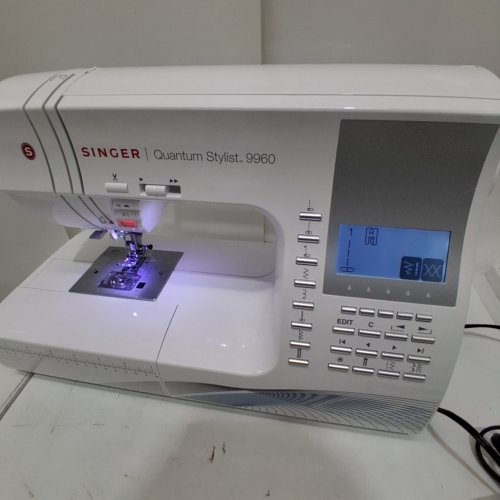 SINGER 9960 QUANTUM STYLIST 600-STITCH COMPUTERIZED SEWING MACHINE (MODEL: 9960) image 2