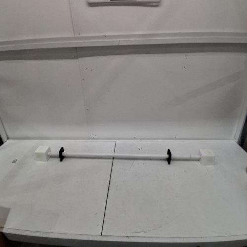 TENSION CURTAIN ROD - 36 TO 27" - WHITE (MODEL: PO-B2 A255) image 2