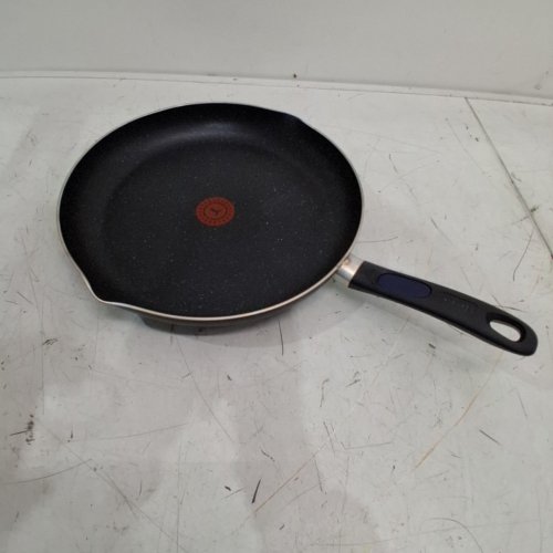 T-FAL SIGNATURE FRYPAN - 12.6" - BLACK/WHITE image 2