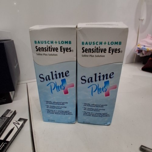 2 BAUSCH + LOMB SENSITIVE EYES SALINE PLUS SALINE SOLUTION - FOR RINSING AND STORING CONTACT LENSES - 355 ML EACH image 3