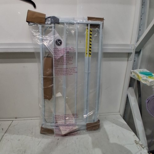 REGALO EASY STEP SAFETY GATE - 29"- 38.5" - WHITE - (MODEL- 1160-DS) image 2