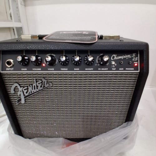 FENDER CHAMPION II 25 GUITAR AMPLIFIER - BLACK (MODEL: CHAMPION II 25) image 2