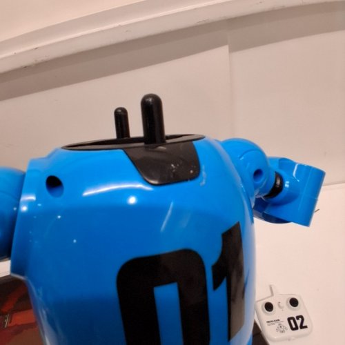 SHARPER IMAGE MECHA RIVALS JIB VS. JAB RC ROBOTS - BLUE AND WHITE image 4