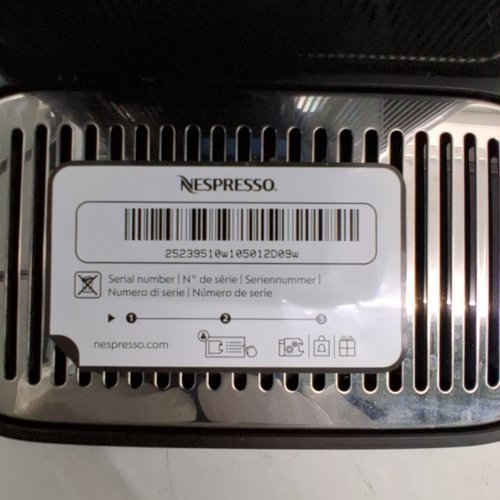 NESPRESSO BY DELONGHI - LATTISSIMA ONE LATTE/CAPPUCCINO/ESPRESSO MACHINE - BLACK - (MODEL: EN510B) image 3