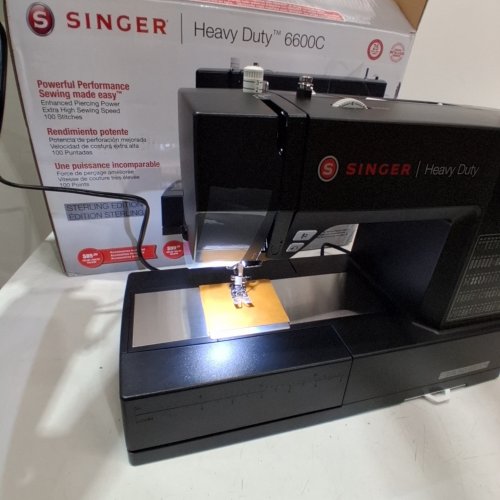 SINGER HEAVY DUTY STERLING SEWING MACHINE WITH ACCESSORIES, FULL METAL FRAME AND LCD SCREEN - 215 STITCHES - BLACK (MODEL: HD6600C) image 2