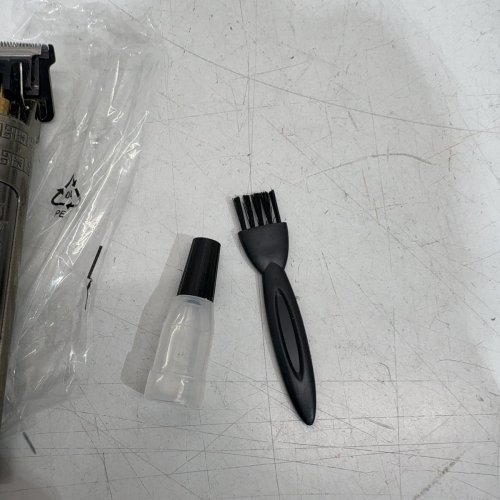 VINTAGE RECHARGEABLE HAIR CUTTING MACHINE - GOLD DRAGON image 5
