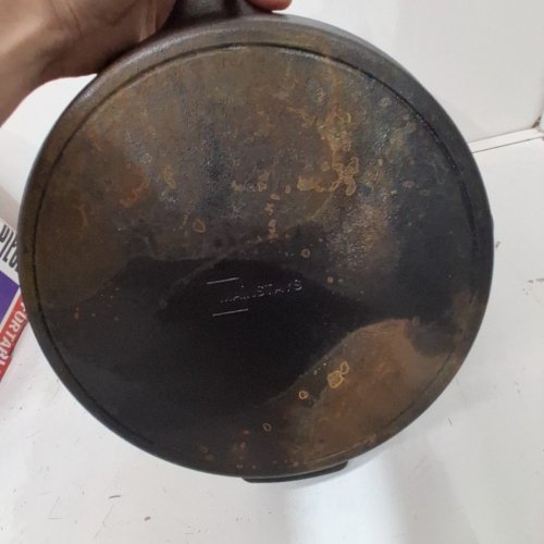 MAINSTAYS CAST IRON SKILLET - 12" - BLACK image 3