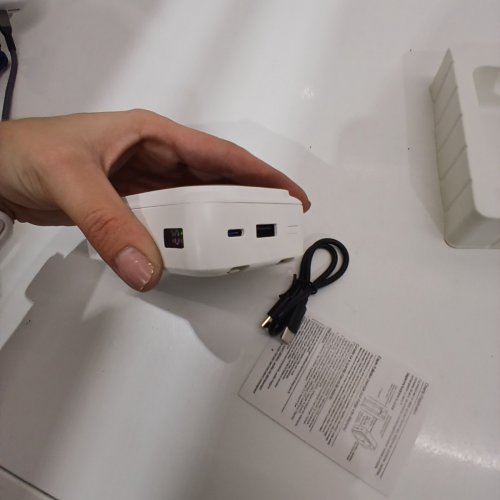 WIRELESS CHARGING PORTABLE POWER BANK WITH LIGHTNING & USB-C CABLES BUILT IN - 26800MAH - WHITE (MODEL: S20) image 5