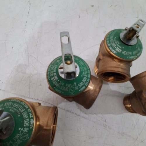 4 SAFETY RELIEF VALVE- 3\4" X 3\4" - 200,000 BTU - BRASS image 2