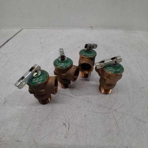 4 SAFETY RELIEF VALVE- 3\4" X 3\4" - 200,000 BTU - BRASS image 3