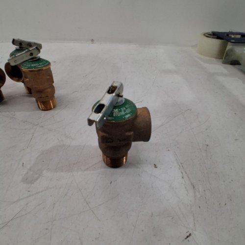 4 SAFETY RELIEF VALVE- 3\4" X 3\4" - 200,000 BTU - BRASS image 4