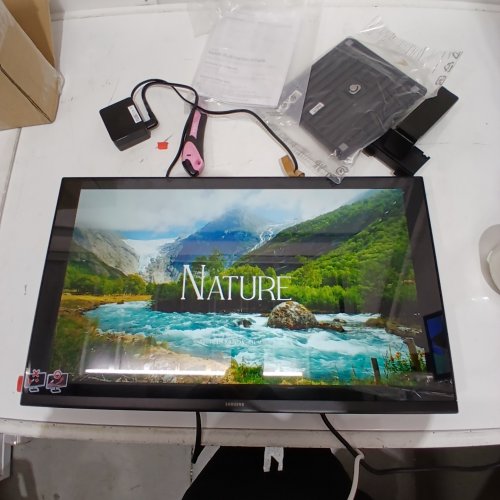 SAMSUNG FHD MONITOR WITH 100 HZ REFRESH RATE, IPS PANEL, 5 MS, GAME MODE, SUPER SLIM DESIGN, TILT ADJUSTMENT - 24" - BLACK - (MODEL:S24D300GAN) image 2