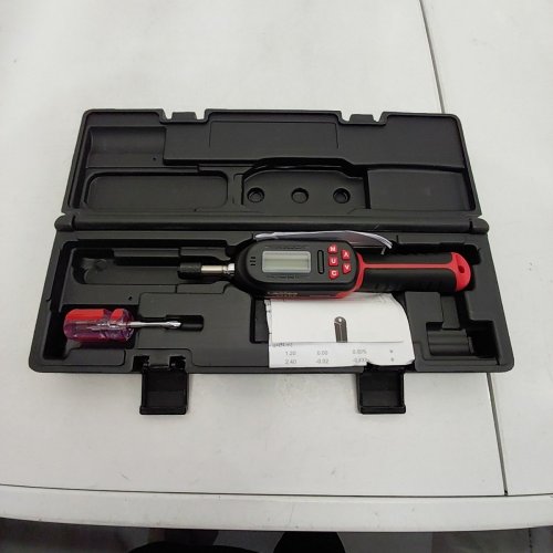 LEOLEE ADJUSTABLE DIGITAL TORQUE SCREWDRIVER WITH BUZZER & LED INDICATOR - 0.3-6 NM - 1/4" - (MODEL:VP027-1) image 3