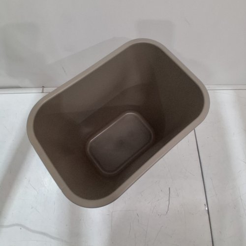 RUBBERMAID RECTANGULAR WASTEBASKET - 10GAL - BEIGE (MODEL: FG295700BEIG) image 3