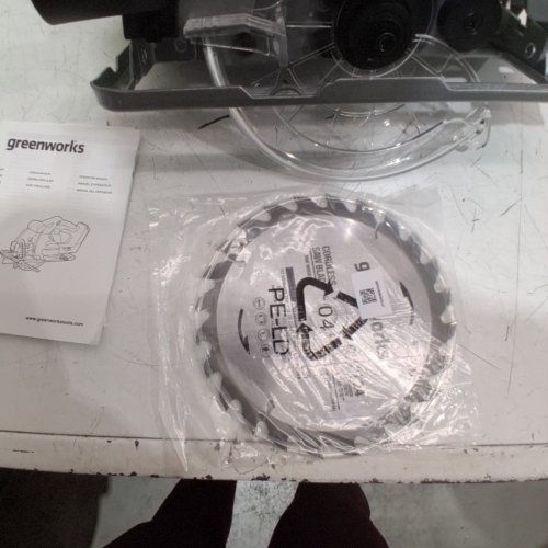 GREENWORKS CORDLESS CIRCULAR SAW *TOOL ONLY*- GREEN AND BLACK (MODEL: CRD401) image 5