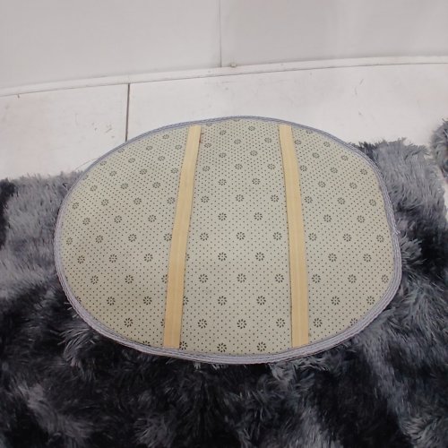 3PC BATHROOM RUG SET - TOLIET SEAT COVER, U SHAPED RUG, & TUB MAT - GREY/BLACK image 4
