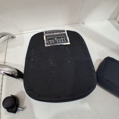 OFFICE DESK CHAIR WITH WHEELS - HEIGHT ADJUSTABLE - BLACK image 5