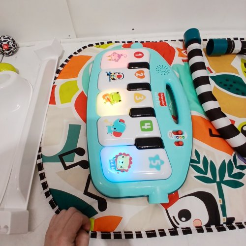 FISHER-PRICE GLOW AND GROW KICK & PLAY PIANO PLAYMAT - BLUE - (MODEL: HWD95) image 2