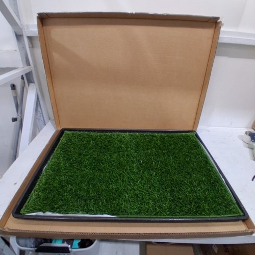 HQ4US DOG GRASS POTTY PAD WITH 2 GRASS PADS - 22.5" X 16"- BLACK/GREEN image 2