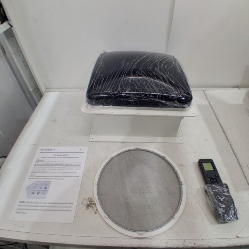 RVLOVENT RV ROOF FAN VENT WITH REMOTE CONTROL - 14" - 12V - SMOKE/WHITE image 2
