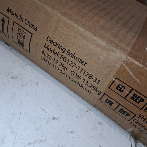 31PK VEVOR INDOOR SQUARE DURABLE METAL CARBON STEEL STAIR BALUSTERS/SPINDLE RAILING WITH PRE DRILLED HOLES - 44" X 0.5" - BLACK (MODEL: FG127-1117B-31) image 2