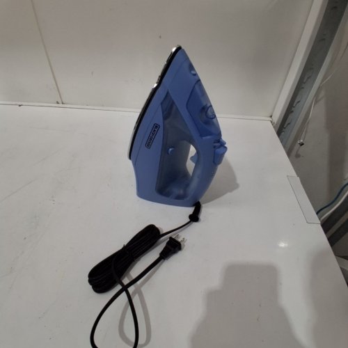 BLACK+DECKER EASY TO USE STEAM IRON - BLUE (MODEL:IR2024-0ADC) image 3