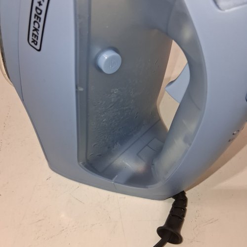 BLACK+DECKER EASY TO USE STEAM IRON - BLUE (MODEL:IR2024-0ADC) image 4