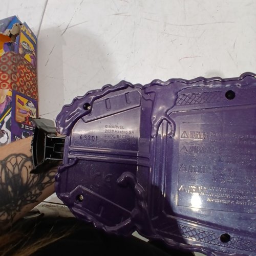 NERF MARVEL VENOMVERSUS STRIKE BLASTER - PURPLE - (MODEL: G0730) image 2