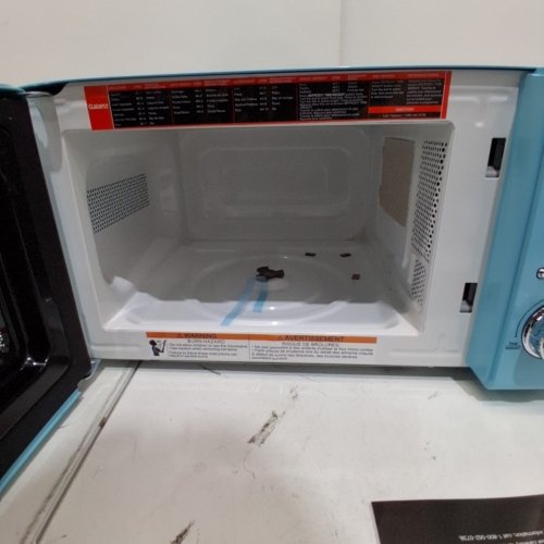 GALANZ RETRO-STYLE DIGITAL MICROWAVE OVEN - 0.7CU.FT - BLUE (MODEL: GLCMKZ07BER07) image 4