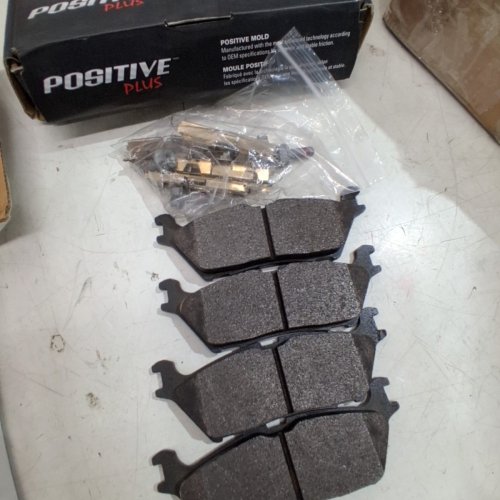 2PK CMX BRAKE ROTORS AND BRAKE PADS (MODEL: 682765/8-682765) image 3
