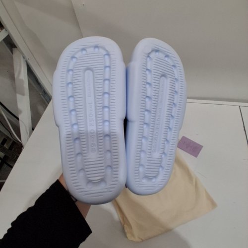 UNISEX MELLOW SOFT CLOUD SLIDES / SLIPPERS - MEN'S : 7-8 / WOMEN'S : 8-9 - BLUE (MODEL : ML05) image 4