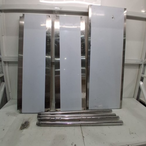 STAINLESS STEEL 3 SHELF FOOD PREP TABLE/WORKBENCH WITH ADJUSTABLE BOTTOM SHELVES - 48" X 34" X 18" - (MODEL: SCGZT1220*455T) image 2