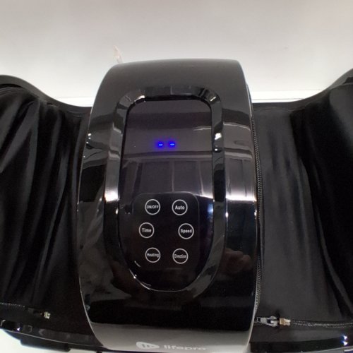 LIFEPRO SHIATSU MASSAGER WITH REMOTE - BLACK (MODEL: CA-LP-RLXTX-BLK) image 2