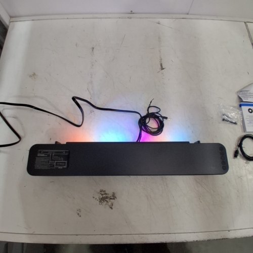 ONN. LED BLUETOOTH STEREO 2.0 WIRELESS/WIRED SOUNDBAR WITH REMOTE CONTROL - 20" - 120W - BLACK (MODEL: 100075108) image 4
