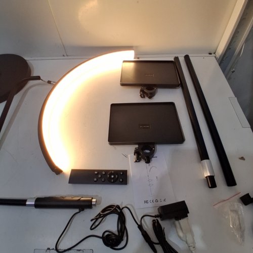 YOUNGMASTER HALF MOON LED FLOOR LAMP - 22" X 75" - BLACK image 2