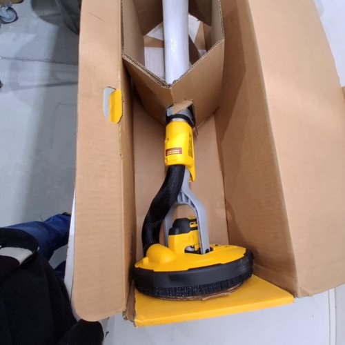 DEWALT 20V CORDLESS DRYWALL SANDER **TOOL ONLY** (MODEL: DCE800B) image 4