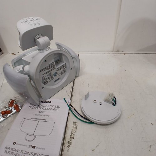 KODA MOTION-ACTIVATED LED SECURITY FLOOD LIGHT - 4800LM 5000K- WHITE (MODEL: 1938035/LM030878) image 3