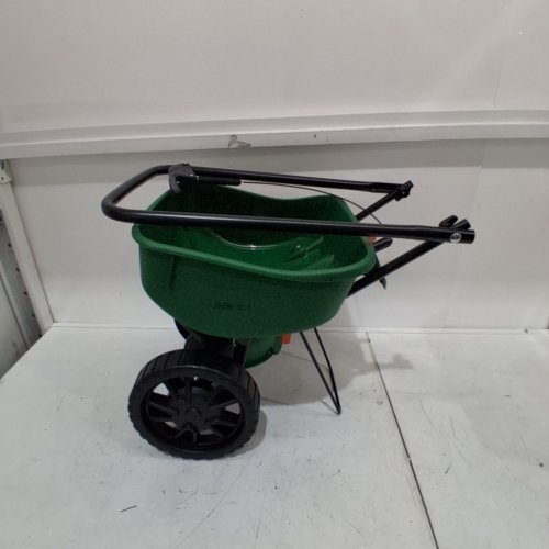 SCOTTS TURF BUILDER EDGEGUARD MINI BROADCAST SPREADER - 5000SQFT - GREEN (MODEL: 76121) image 2